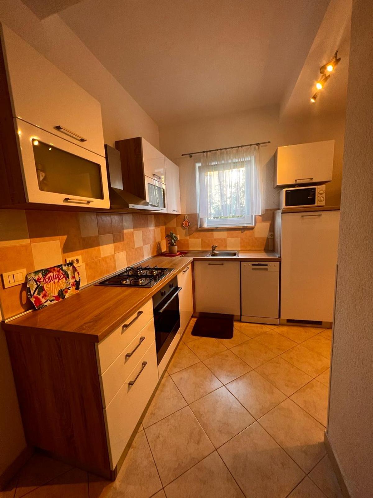 Toni777 Appartement *
