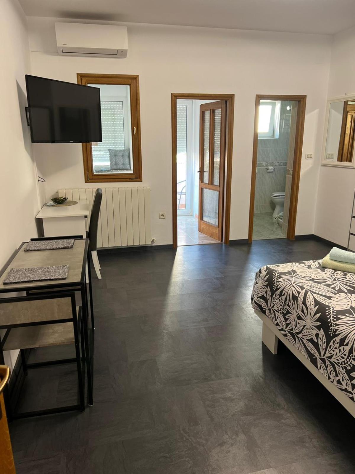 Toni777 Appartement *